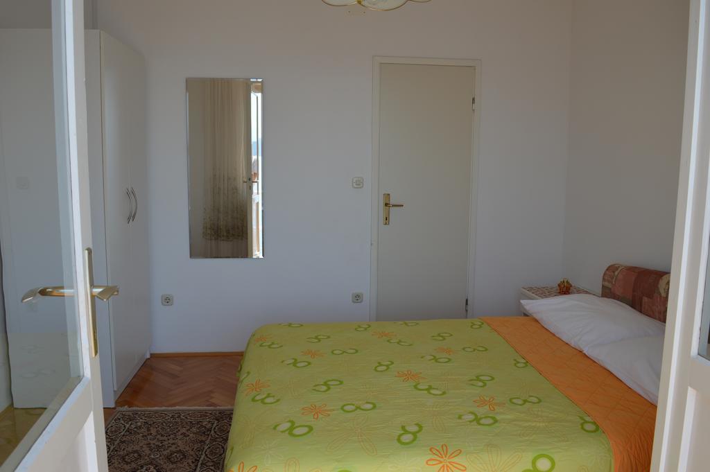 Apartma Majstrovic *